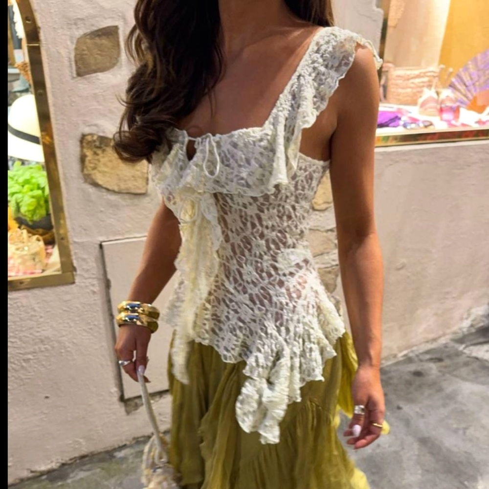 Brand new with tags size small Zara cream Lace Sheer Top